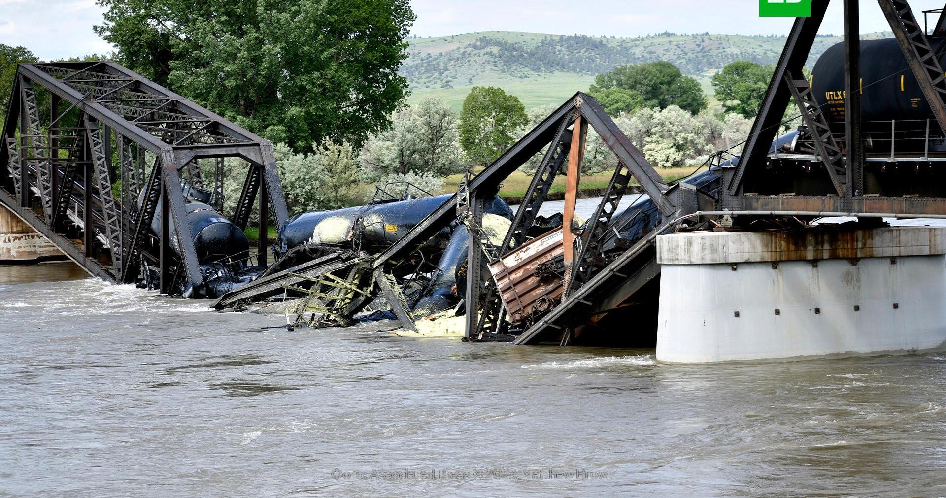 Мост рухнул в американском штате мэриленд. Техногенные аварии. Крушения на железной дороге. Экологическая катастрофа. В США рухнул мост.