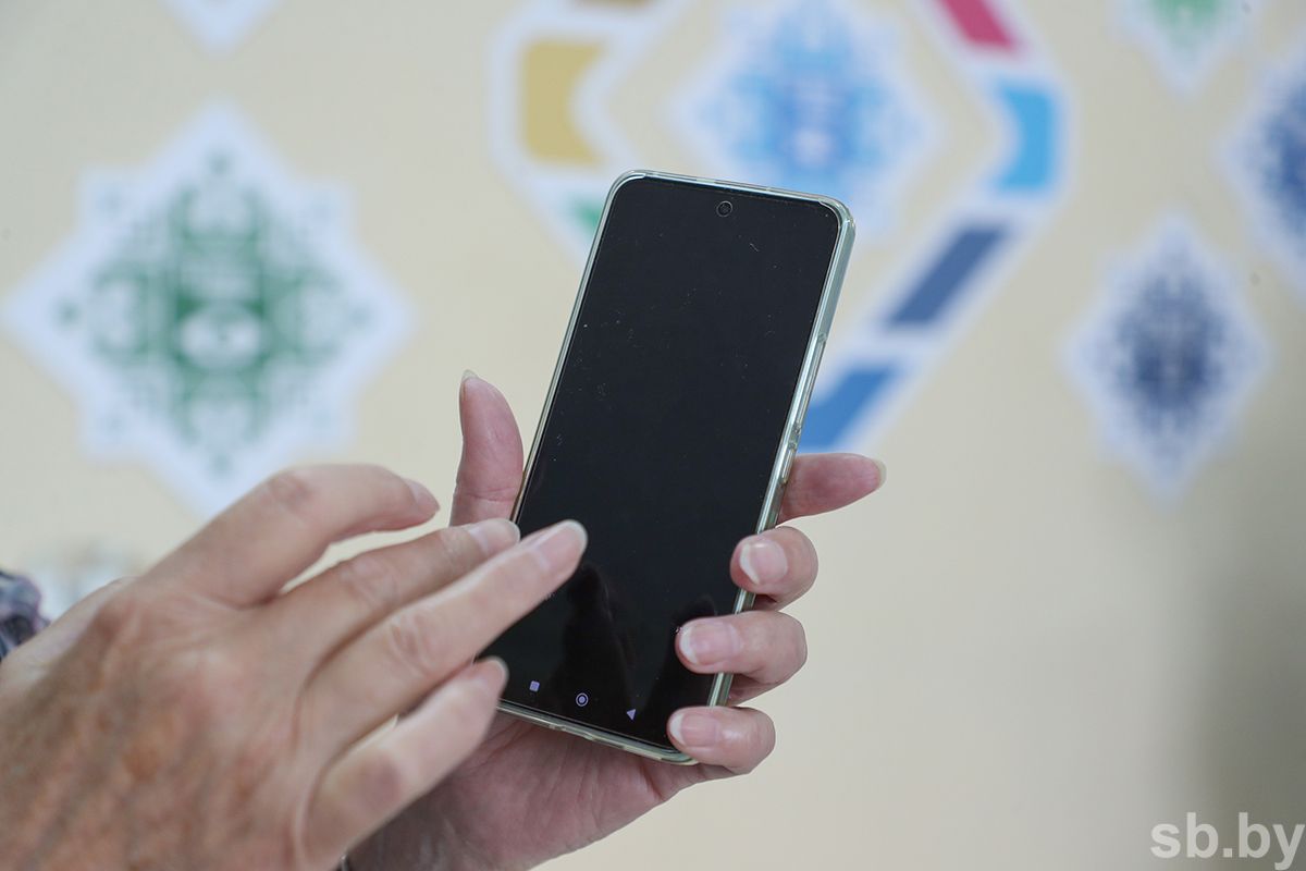 Удаленный мониторинг. Резидент ПВТ разработал мобильное приложение для одиноко проживающих людей и их семей