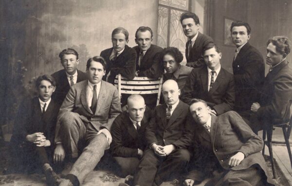 На горне души: жизнь и творчество Змитрока Бядули