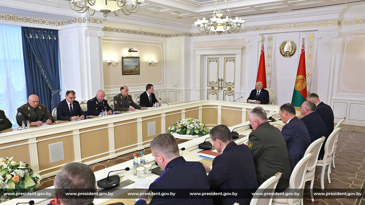 Совещание по вопросам государственных программ вооружения и государственного оборонного заказа