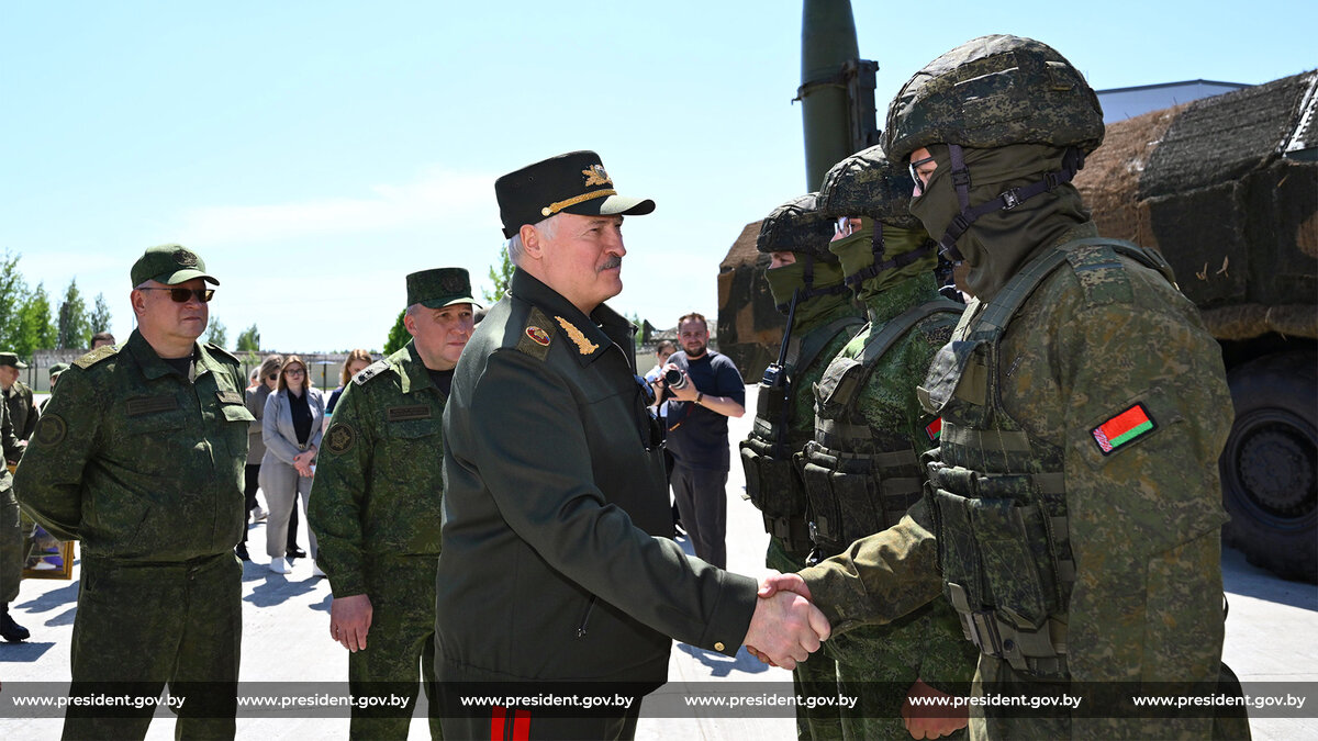Проведение совместной с Россией тренировки ядерных сил