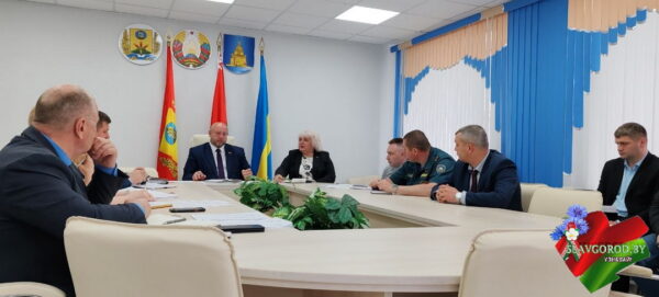 В районном исполнительном комитете состоялось  рабочее совещание
