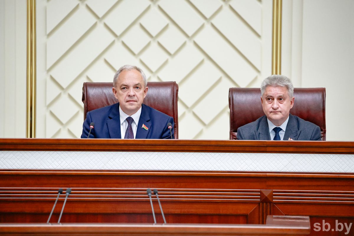 На третьей сессии Палаты представителей приняли 78 законопроектов — Сергеенко