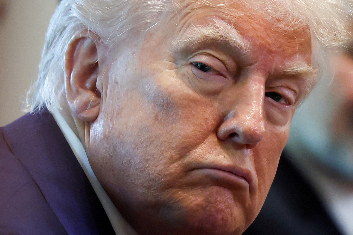 Трамп — о сделке с Ираном: если они не будут слушаться, мы снова начнем сбрасывать на них бомбы