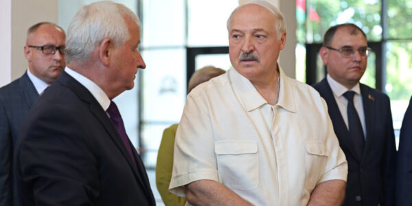 Александр Лукашенко предложил модернизировать действующие предприятия вместо создания новых производств с нуля