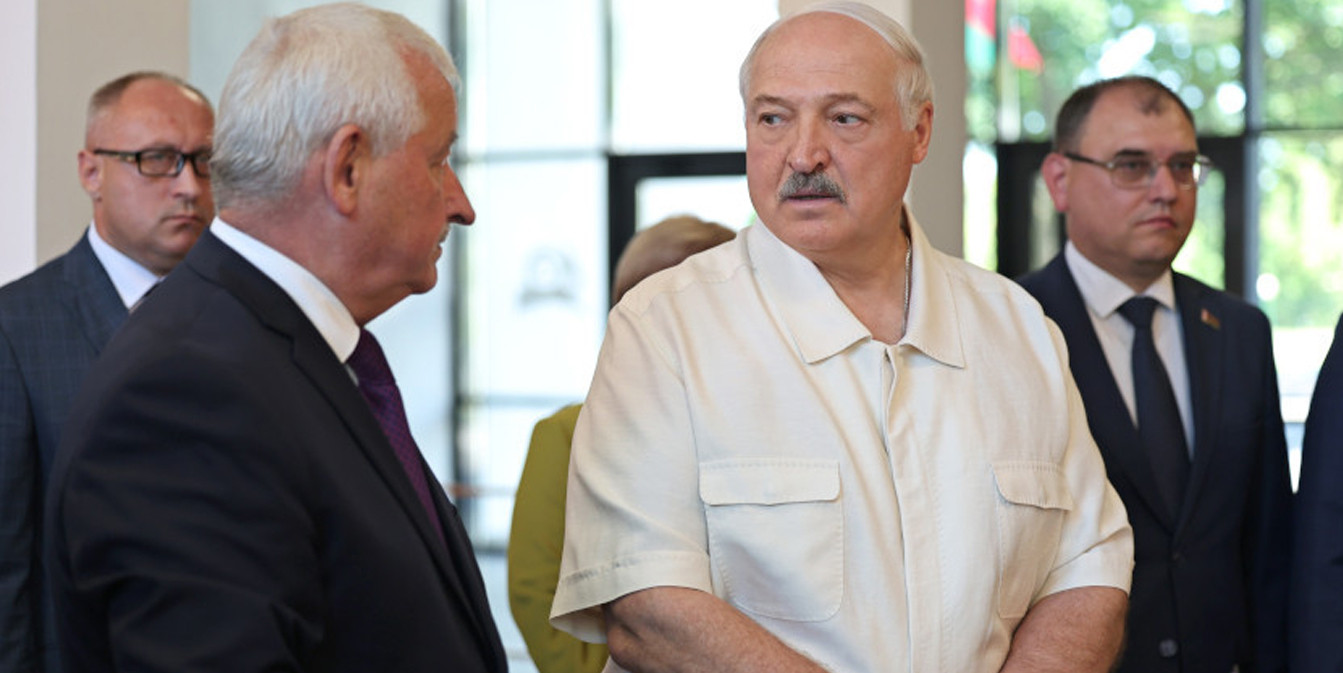 Александр Лукашенко предложил модернизировать действующие предприятия вместо создания новых производств с нуля
