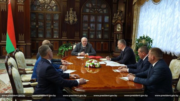 Помощники Президента и руководители районов: Лукашенко принял ряд кадровых решений