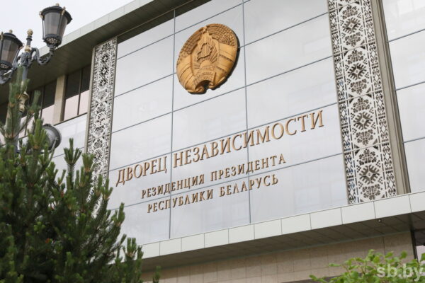 Александр Лукашенко поздравил первого вице-президента Азербайджана с днем рождения