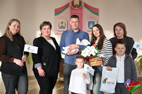 «Бацькава кашуля» — символ заботы о каждой белорусской семье